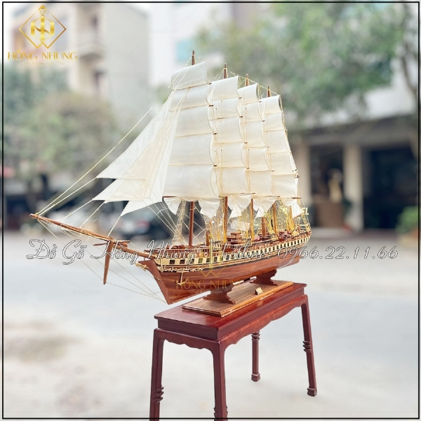Mô Hình Thuyền Buồm Vải Kích Thước Siêu To Dài 2M