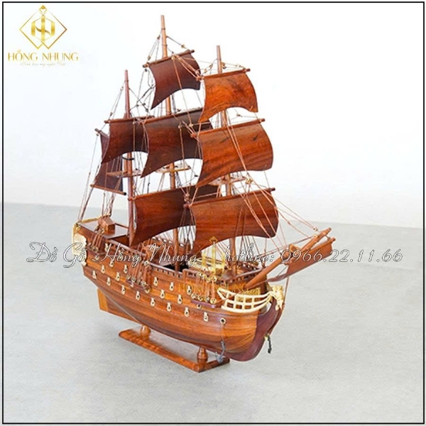 Mô Hình thuyền buồm gỗ hương dài 40cm 