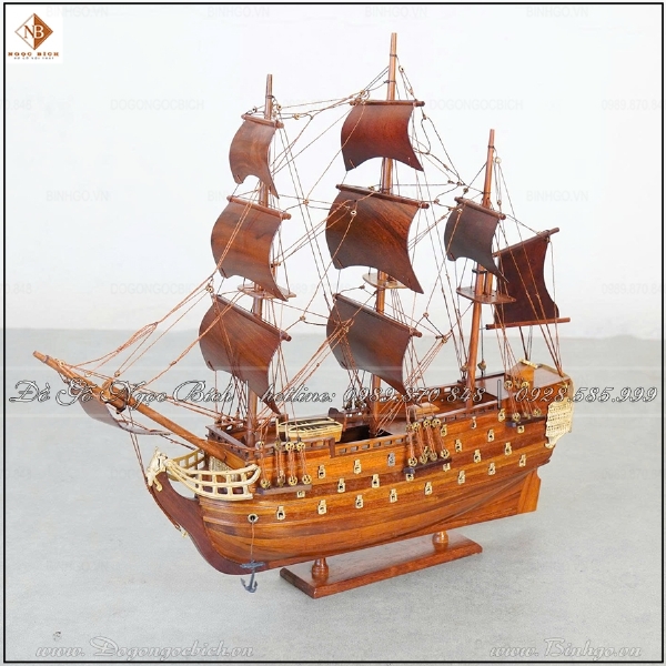 Thuyền Buồm Cổ Gỗ Cẩm D65