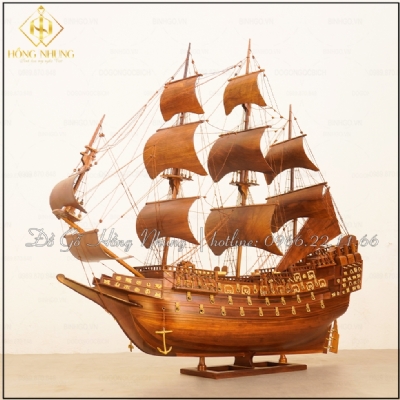 Quà tặng thuyền buồm phong thủy Gỗ Hương văn phòng