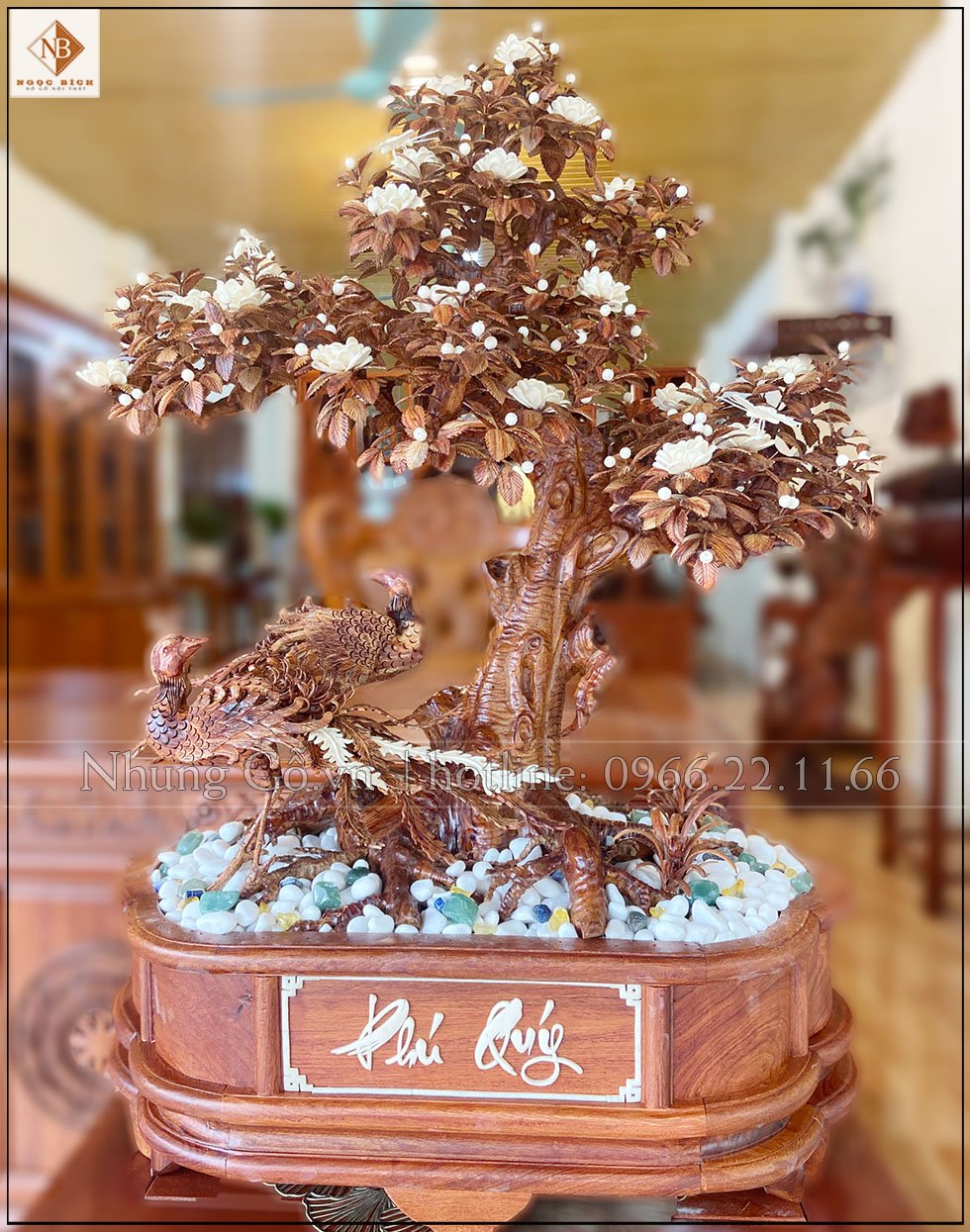 Chất liệu gỗ sưa quý hiếm 