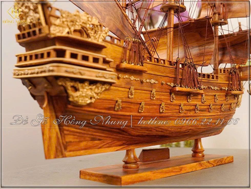 Mô hình thuyền Sovereign Of The seas là tượng trưng cho tinh thần biển cả