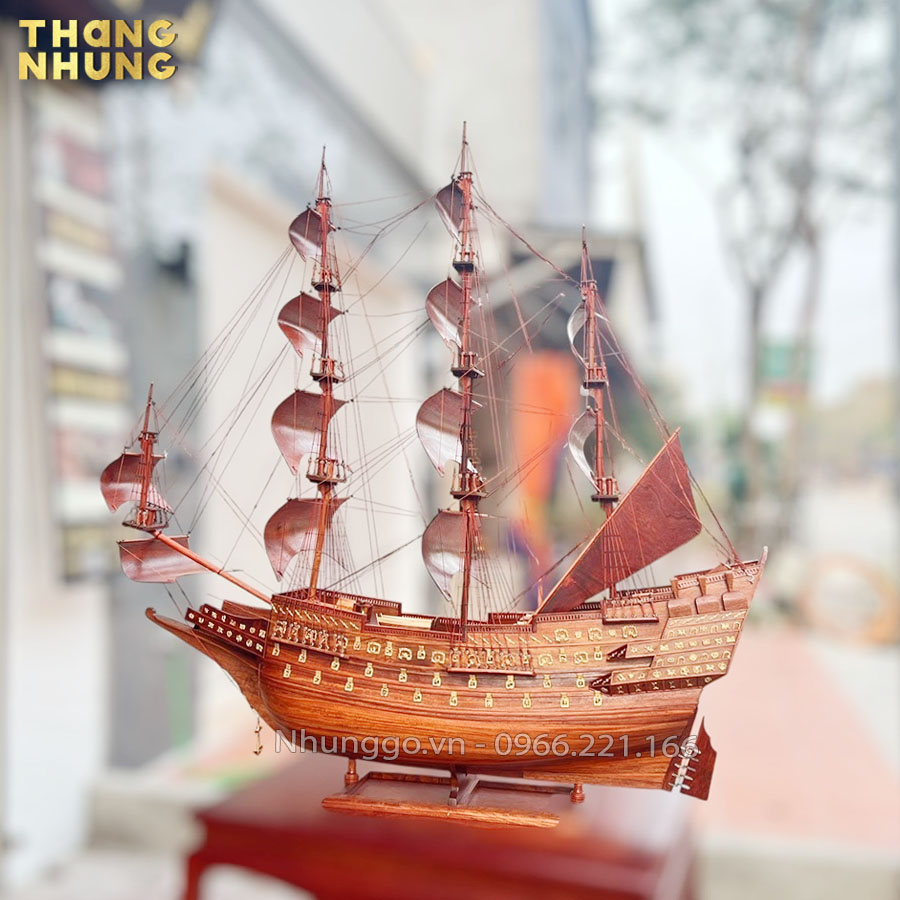 Mô hình thuyền buồm không chỉ là một món đồ trang trí mà còn mang ý nghĩa phong thủy